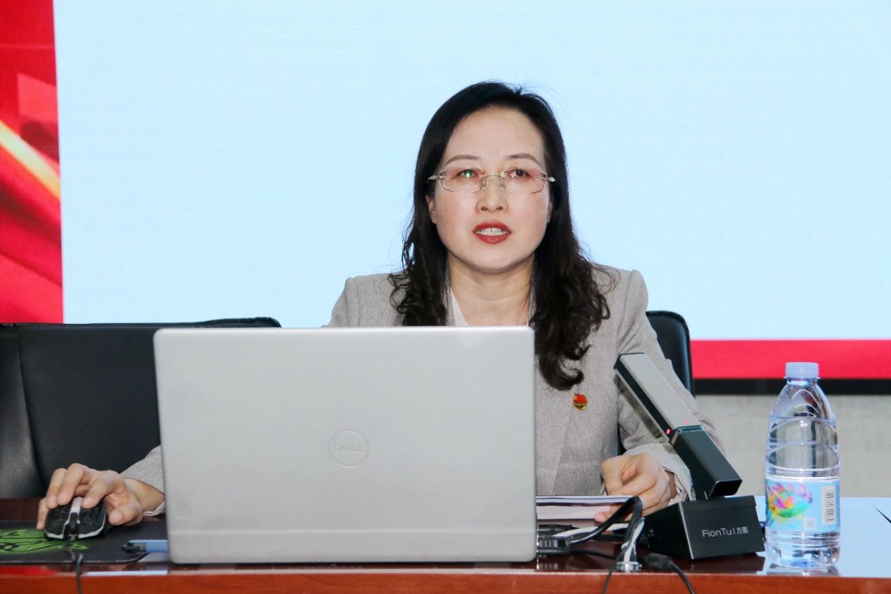 学院举办“理响校园·培根铸魂”全国两会精神示范性宣讲暨“劳模工匠进校园”活动(图3)